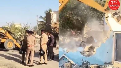 Bulldozer also used in Junagadh Uparkot, 59 embankments were demolished
