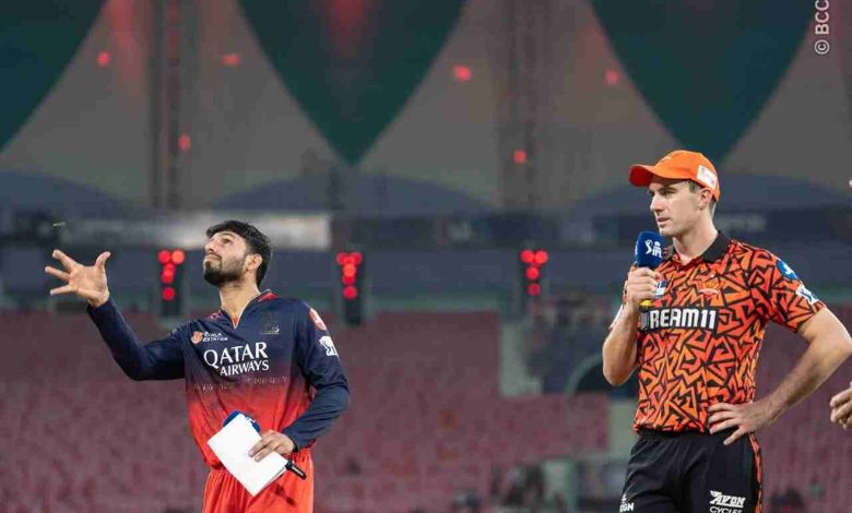Bengaluru took the field: Find out who is RCB's captain today?