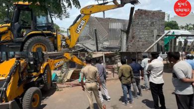 Bulldozer action against illegal construction of 38 bootleggers in Rajkot, 55 pressure points demolished