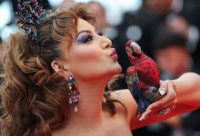 Do you know the price of Urvarshi Rautela's parrot clutch