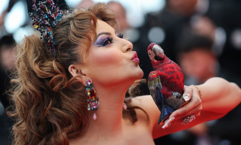 Do you know the price of Urvarshi Rautela's parrot clutch