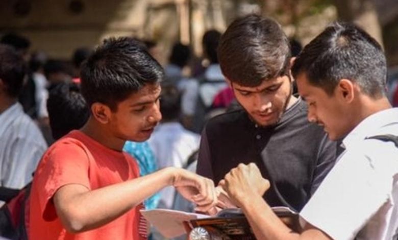 ગુજરાત બોર્ડનું ધોરણ 10નું 83.08 ટકા પરિણામ જાહેર, બનાસકાંઠા જિલ્લો અવ્વલ