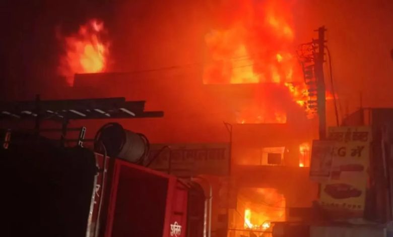 કાનપુરમાં ભયાનક આગઃ એક જ પરિવારના પાંચ હોમાયા