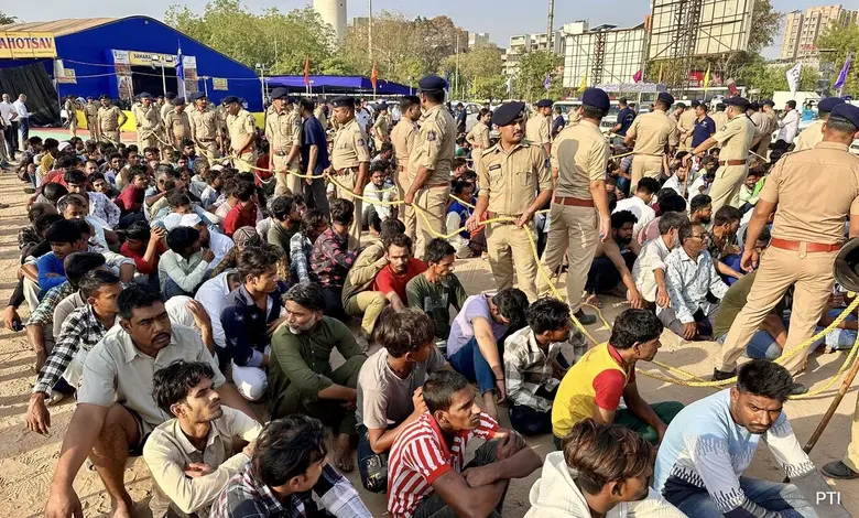 અમદાવાદમાં ગેરકાયદે વસતા બાંગ્લાદેશીઓના કઈ રીતે બનતા હતા બોગસ ડોક્યુમેન્ટ? મોટો ખુલાસો