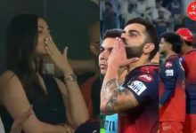 RCB win: Virat Kohli gives flying kiss to Anushka, video goes viral!