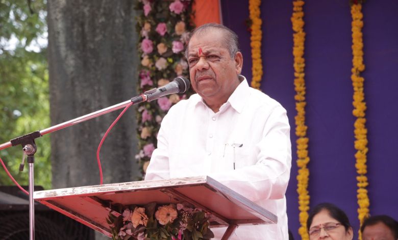 Bachu Khabar omitted from PM Modi's Dahod program: Will the BJP government resign?
