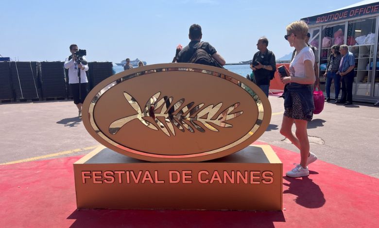 Urvashi Rautela went to Cannes Film Festival with torn clothes?! Watch the video
