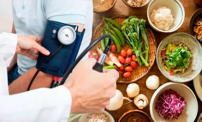 "World Hypertension Day: Follow DASH Diet to Stay Healthy"