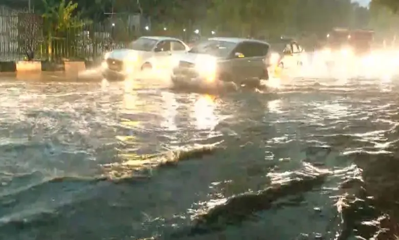 Rain with hail fell in Delhi, know what the weather will be like in other states including Gujarat