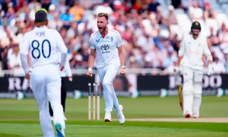 Live England take early wicket after making Zimbabwe follow-on