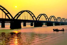 ગોદાવરી નદીનો દૃશ્ય દક્ષિણ ભારતના પવિત્ર તીર્થો અને નદીતટની સાંસ્કૃતિક છટા સાથે