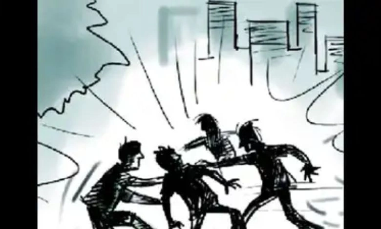 Group clash over minor issue in Pipalwa village of Lathi; Around 10 people injured