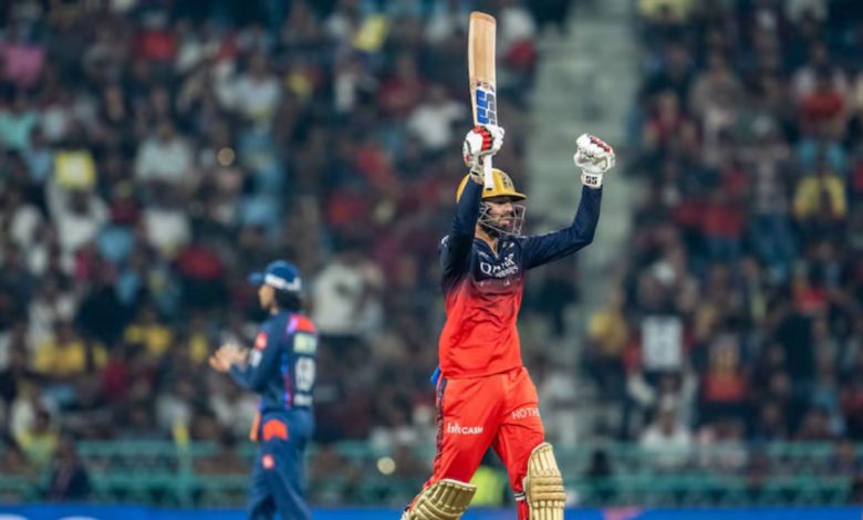 LSG ને હરાવીને RCB એ ક્વોલિફાયર-1 માં સ્થાન મેળવ્યું; RCBનો સૌથી મોટો રન ચેઝ