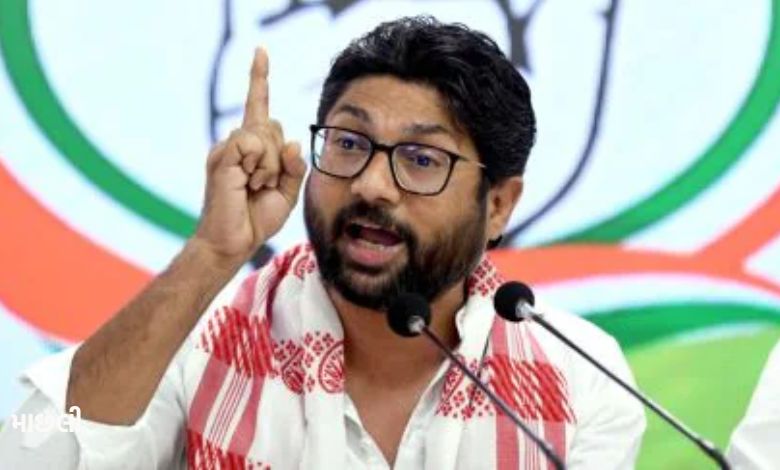 Outrage in Congress! Jignesh Mevani directly attacks Congress leaders, says "Believe Rahul ji..."