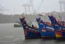 Monsoon arrives in Kerala 8 days early, orange alert in Mumbai