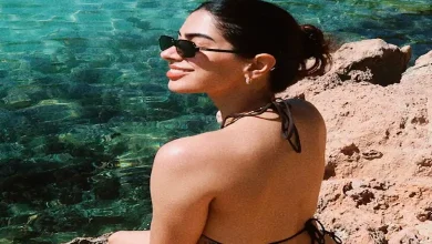 Khushi Kapoor's bold and beautiful pictures go viral