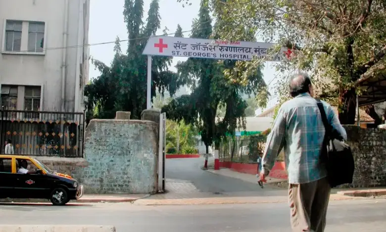 "Maharashtra's Non-Functional PHCs: A Health Crisis in the Making"