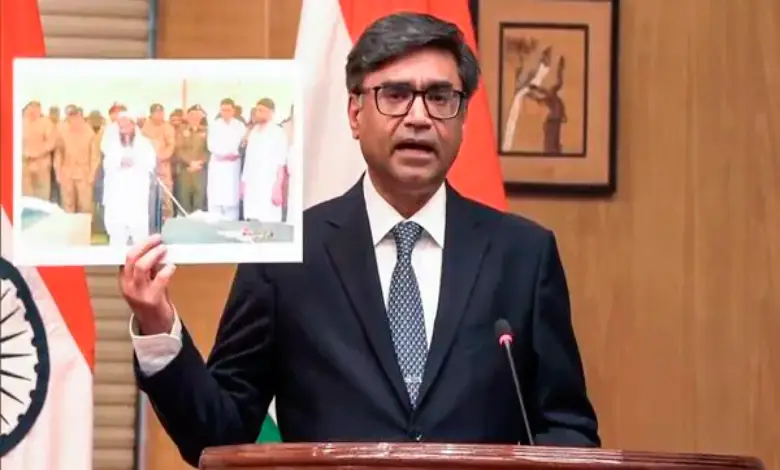 Indian and Pakistani military brief press after missile attacks