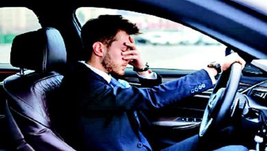 આચમન : તમામ સુખ-સાહ્યબી હોવા છતાં તમે દુ:ખી કેમ છો? -અનવર વલિયાણી માનવી જન્મથી લઈ મૃત્યુ સુધી માત્ર એક વસ્તુની પાછળ દોડે છે છતાં આજીવન તે આ વસ્તુ હાંસલ કરી શકવા અસમર્થ નીવડતો હોય છે તે વસ્તુ છે ‘સુખ!’