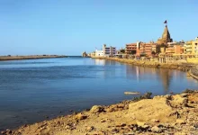 Ban on bathing in Gomti Ghat