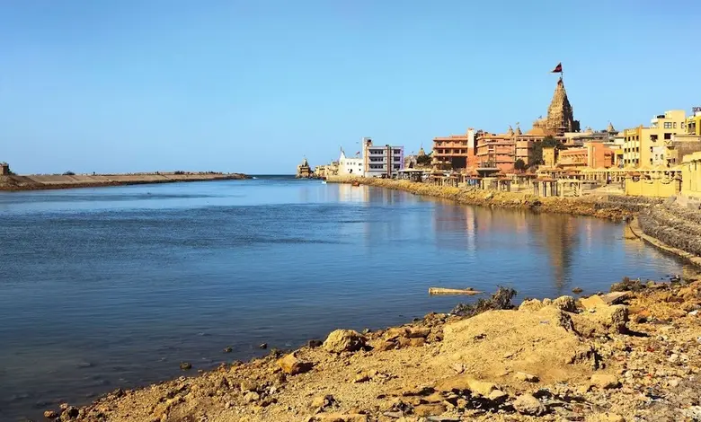 Ban on bathing in Gomti Ghat
