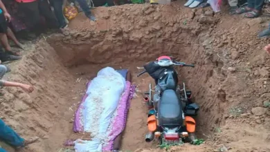 Bike also buried along with son in Uttarsanda funeral in Nadiad