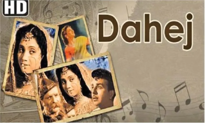 વર્ષ 1950માં રિલીઝ થયેલી હિન્દી અને હોલિવુડ ફિલ્મોના પોસ્ટરો અને દ્રશ્યો, ખાસ કરીને દહેજ પ્રથા અને સામાજિક મુદ્દાઓને દર્શાવતી ફિલ્મો.