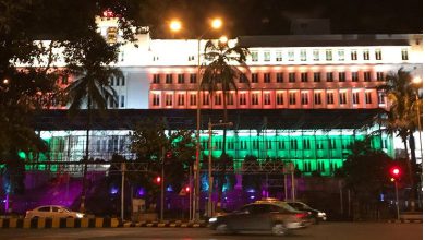 Politics heated up due to the dazzling celebration of the Mumbai Parliament Estimates Committee amidst economic crisis, Congress made serious allegations