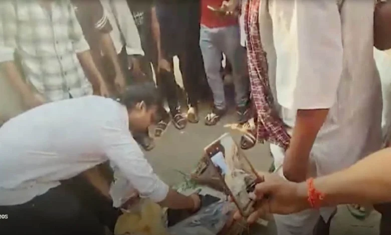 પ્રેમિકાના મૃતદેહ સાથે પ્રેમીએ લગ્ન કર્યા
