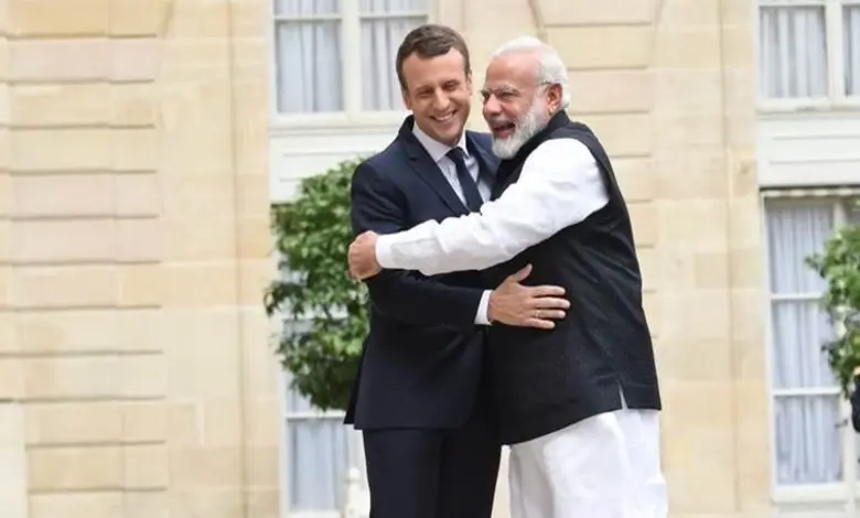 મોદીએ ઇમેન્યુઅલ મેક્રોનને એવું તે શું કહ્યું કે ખડખડાટ હસી પડ્યાં? જુઓ વીડિયો