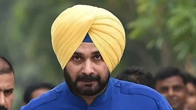 Navjot Singh Sidhu away from Congress
