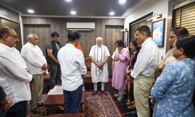 PM Modi condoled Vijay Rupani's family, remembered him in this way