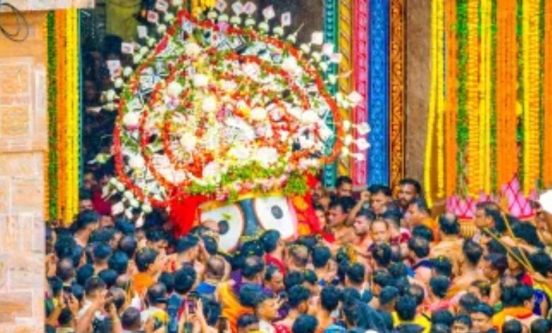 પુરીની ભગવાન જગન્નાથની રથયાત્રા દરમિયાન ભાગદોડ મચી, ત્રણના મોત 10 ઘાયલ