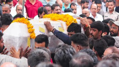 રાજા રઘુવંશી અંતિમ સંસ્કાર