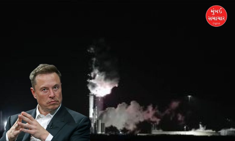 SpaceX Starship rocket explodes