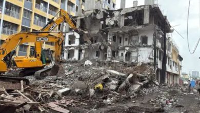 થાણે પાલિકા એક્શન મોડમાં: ૩૦ ગેરકાયદે બાંધકામ સામે કાર્યવાહી