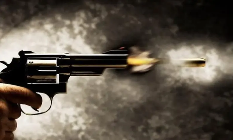 Thane shooting youth