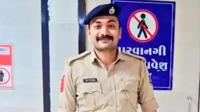 Constable's suicide in Palanpur: Uproar as suicide note blames superiors