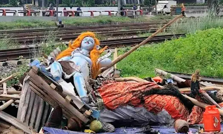 "Attacks on Hindus in Bangladesh Spark Protests"