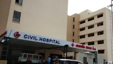 The epidemic has raised its head in Gujarat, queues of patients have formed in hospitals in Ahmedabad-Rajkot