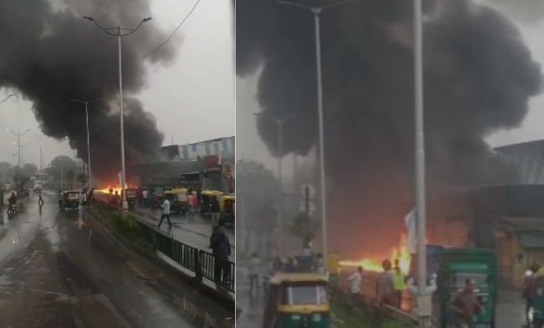 Massive fire breaks out in Barrel Market on Chandola bank in Ahmedabad! Fire department brings the fire under control, no casualties reported