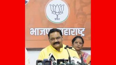"Maharashtra to Form State-Level ST Commission for Tribals"