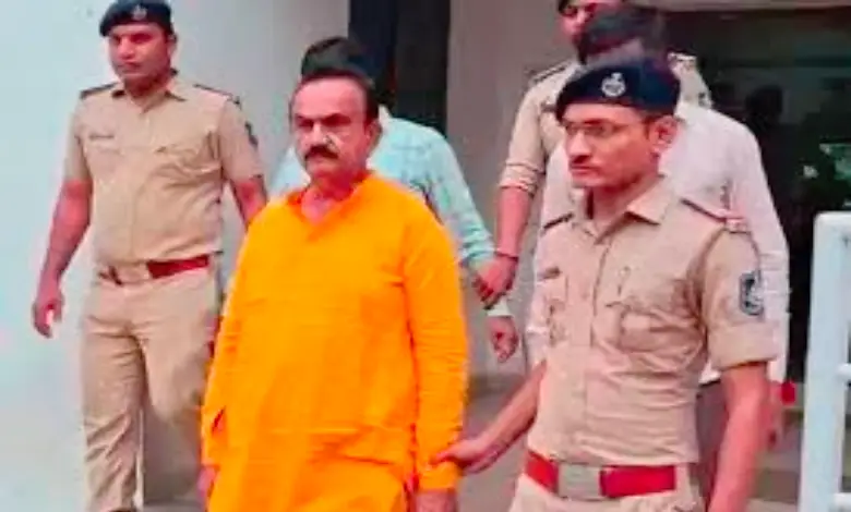 Major action in Bharuch MNREGA scam: 21 contractual employees suspended, 3 more accused arrested!