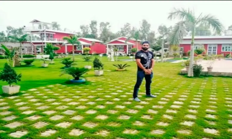 What did Mohammed Shami do in the farmhouse? It left fans wondering...