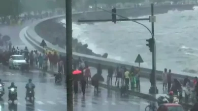Mumbai is facing a crisis for the next three to four hours, the Meteorological Department has predicted...