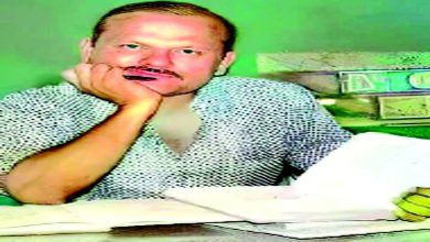 In the presence of the Creator: Kailash Pandit, the poet of the incarnation of experience in the presence of nature