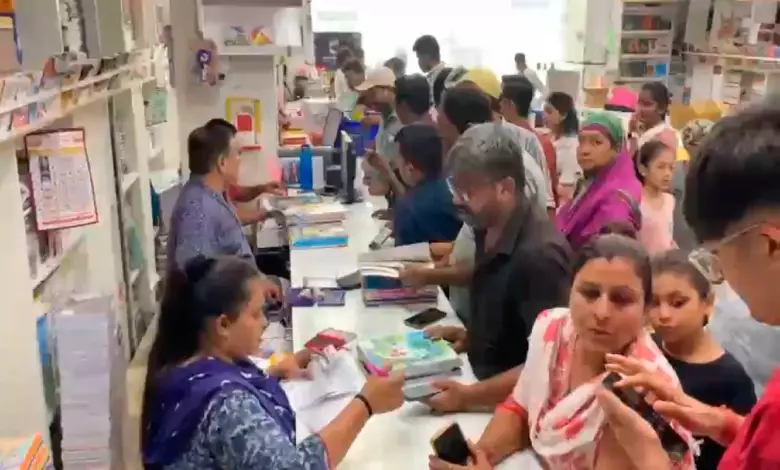 "Rajkot Faces Textbook Shortage as Academic Session Begins"