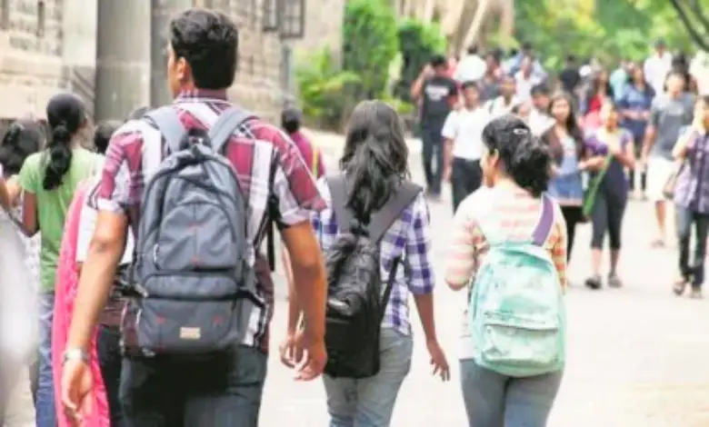 Admissions in some engineering colleges of Gujarat are in single digits, while some are empty.