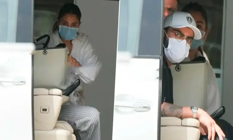 Virat-Anushka arrived in Ahmedabad wearing masks