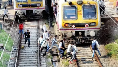 922 deaths in Mumbai Railways in five months
